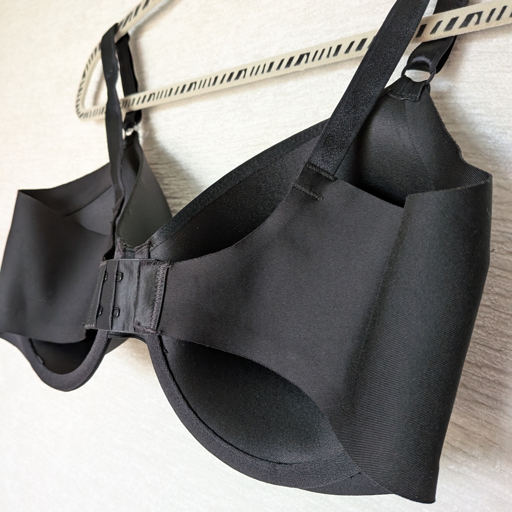 Warner's Women's 38D Side Smoothing Black Lightly Lined Underwire Bra - Picture 7 of 9
